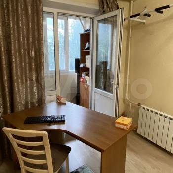 Сдается Многокомнатная квартира, 60 м²