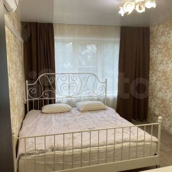 Сдается Многокомнатная квартира, 60 м²