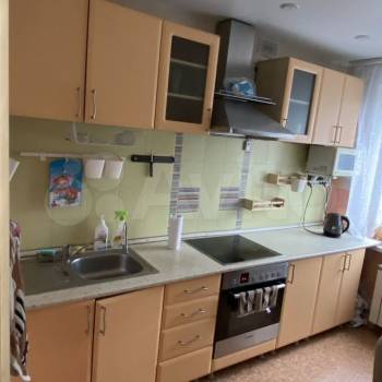 Сдается Многокомнатная квартира, 60 м²