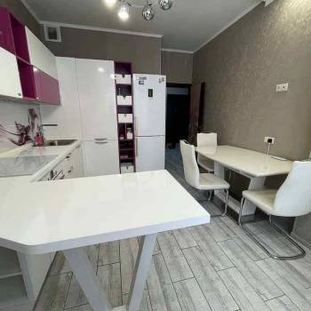 Сдается 2-х комнатная квартира, 66 м²