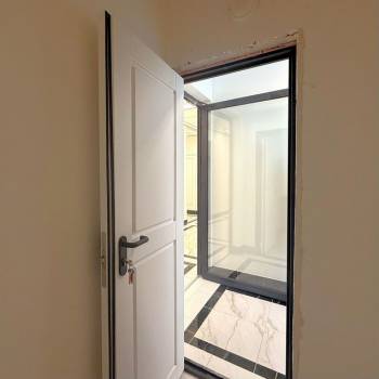 Продается Нежилое помещение, 2 м²