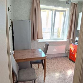 Сдается 1-комнатная квартира, 38 м²