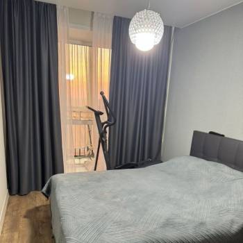 Продается Многокомнатная квартира, 80 м²