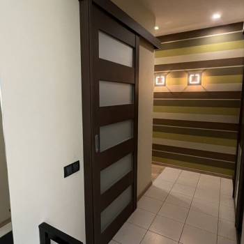 Продается Многокомнатная квартира, 98,6 м²