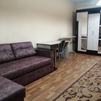 Сдается 1-комнатная квартира, 40 м²