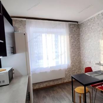 Сдается 1-комнатная квартира, 54 м²