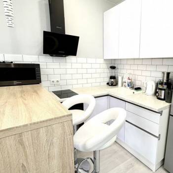 Продается 1-комнатная квартира, 30,7 м²