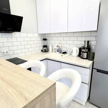 Продается 1-комнатная квартира, 30,7 м²