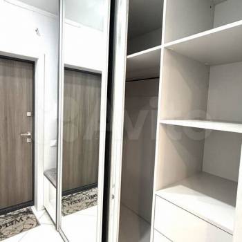Продается 1-комнатная квартира, 30,7 м²