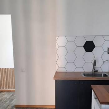 Сдается Многокомнатная квартира, 79 м²