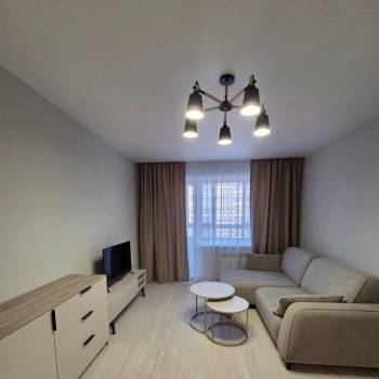 Сдается 1-комнатная квартира, 41 м²