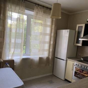 Сдается 2-х комнатная квартира, 56 м²