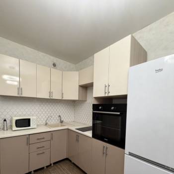 Продается 1-комнатная квартира, 39 м²