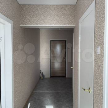 Продается 1-комнатная квартира, 40,7 м²