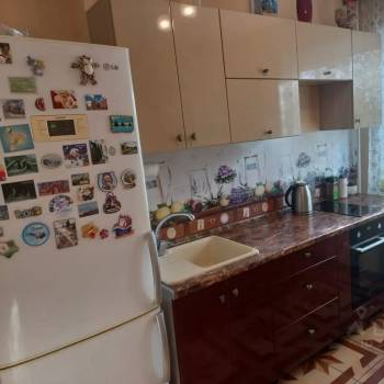 Продается Многокомнатная квартира, 83,1 м²