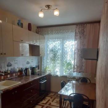 Продается Многокомнатная квартира, 83,1 м²