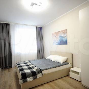 Продается 1-комнатная квартира, 46 м²