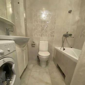 Сдается 1-комнатная квартира, 37 м²