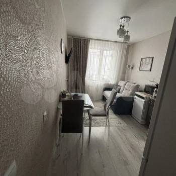 Продается 1-комнатная квартира, 38 м²