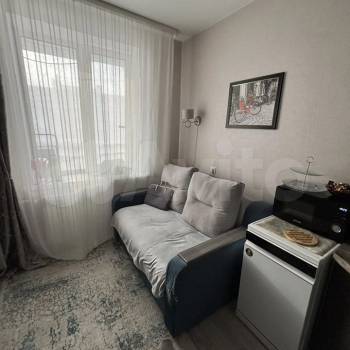 Продается 1-комнатная квартира, 38 м²