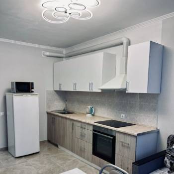 Сдается 1-комнатная квартира, 38 м²