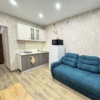 Сдается 1-комнатная квартира, 38 м²