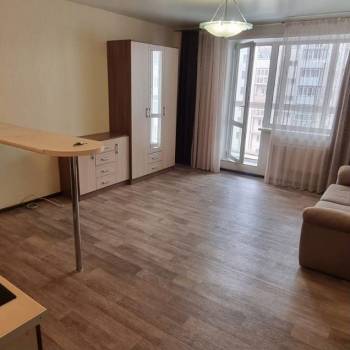 Сдается 1-комнатная квартира, 37 м²