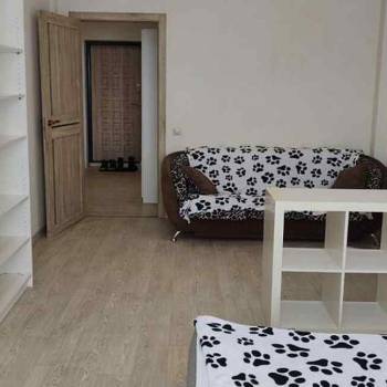 Сдается 1-комнатная квартира, 46 м²