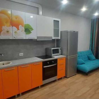 Сдается 1-комнатная квартира, 42 м²