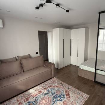 Сдается 1-комнатная квартира, 39 м²