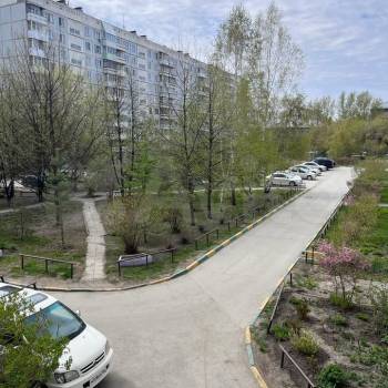 Сдается Многокомнатная квартира, 64 м²