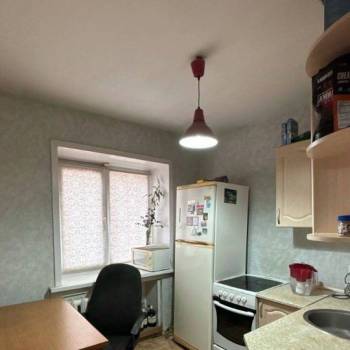 Продается 1-комнатная квартира, 32 м²