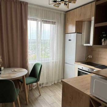 Сдается 1-комнатная квартира, 37 м²