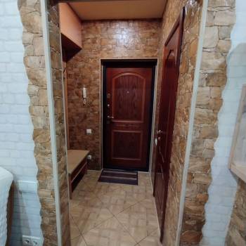 Продается 1-комнатная квартира, 46 м²