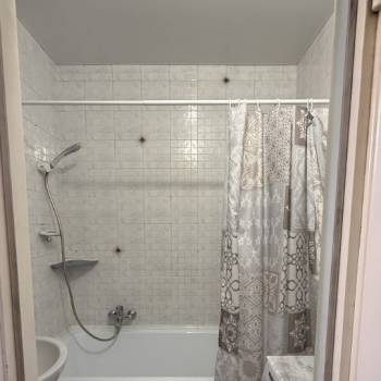 Продается 3-х комнатная квартира, 63,6 м²