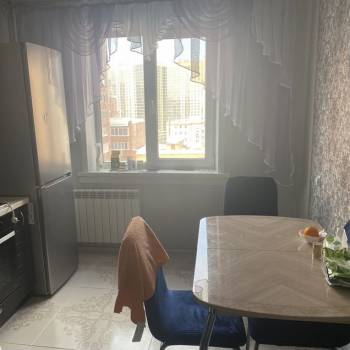Сдается 2-х комнатная квартира, 56 м²