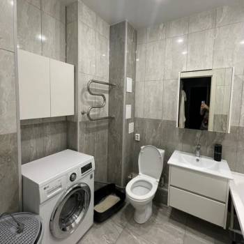 Продается 1-комнатная квартира, 43 м²