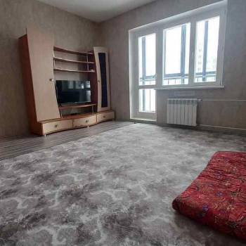 Сдается 2-х комнатная квартира, 75 м²