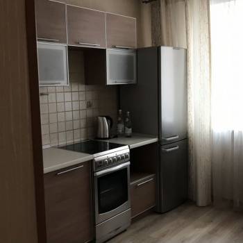 Сдается 1-комнатная квартира, 42 м²