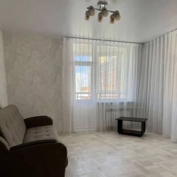 Сдается 2-х комнатная квартира, 62 м²