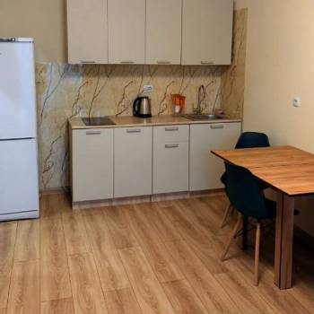 Сдается 2-х комнатная квартира, 42 м²