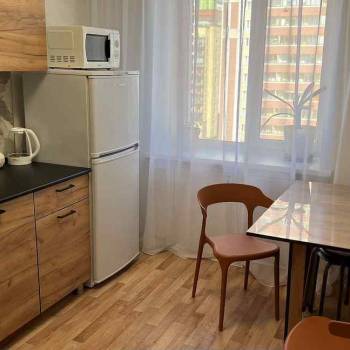 Сдается Многокомнатная квартира, 60 м²