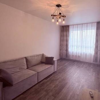 Сдается 1-комнатная квартира, 40 м²