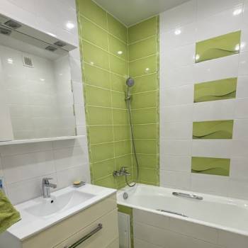 Продается 2-х комнатная квартира, 72,7 м²
