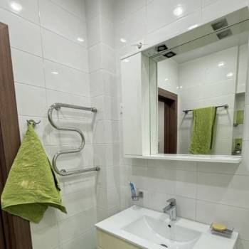 Продается 2-х комнатная квартира, 72,7 м²