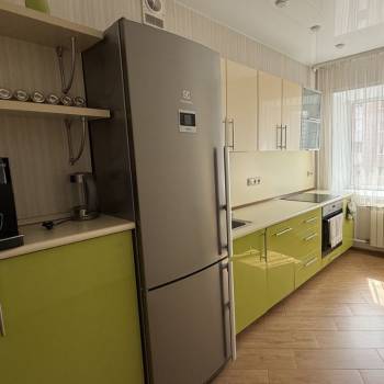 Продается 2-х комнатная квартира, 72,7 м²