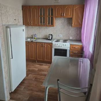 Сдается 1-комнатная квартира, 40 м²