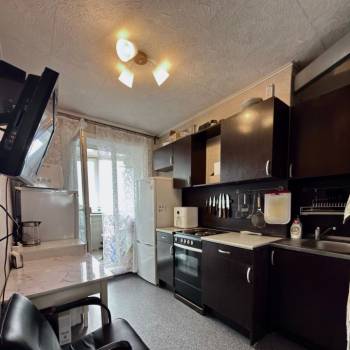 Продается 1-комнатная квартира, 35,3 м²