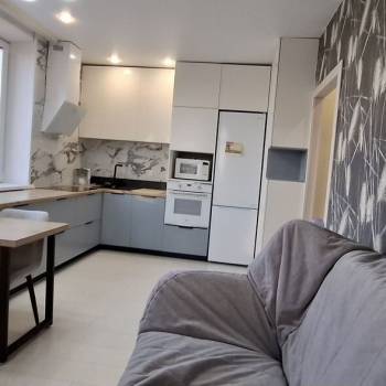 Продается 2-х комнатная квартира, 56 м²