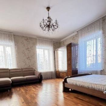 Сдается 2-х комнатная квартира, 80 м²
